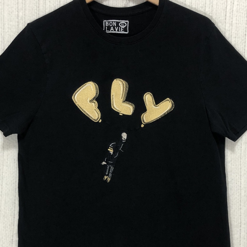 Bon Lavie Men XL Black T-Shirt Embroidered Fly Balloon Graphic Short Sleeve Tee